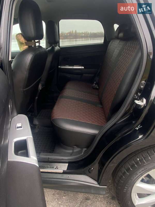 Внедорожник / Кроссовер Mitsubishi Outlander 2014 в Днепре фото 18 Внедорожник / Кроссовер Mitsubishi Outlander 2014 в Днепре