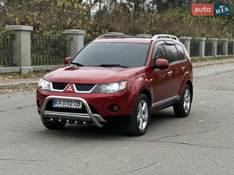 Внедорожник / Кроссовер Mitsubishi Outlander 2008 в Умани