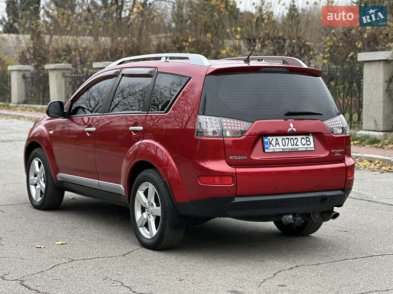 Внедорожник / Кроссовер Mitsubishi Outlander 2008 в Умани