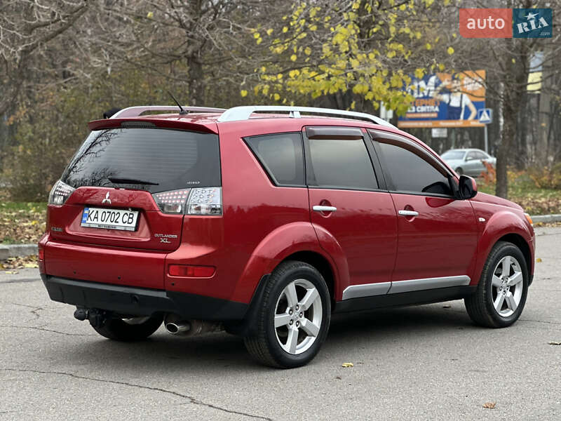 Внедорожник / Кроссовер Mitsubishi Outlander 2008 в Умани