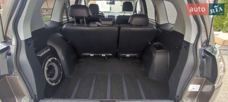 Внедорожник / Кроссовер Mitsubishi Outlander 2011 в Луцке фото 16 Внедорожник / Кроссовер Mitsubishi Outlander 2011 в Луцке