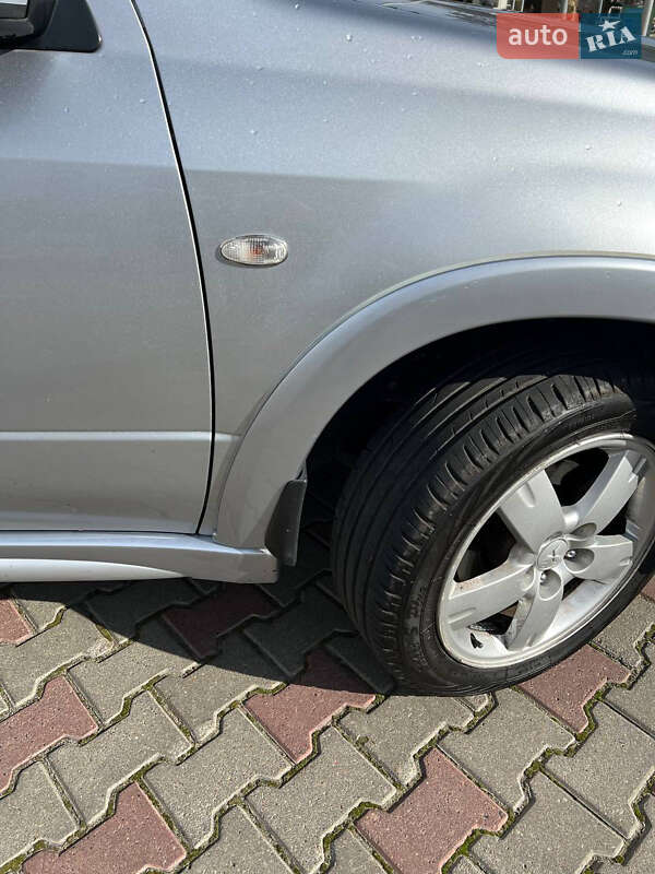 Внедорожник / Кроссовер Mitsubishi Outlander 2008 в Сумах фото 7 Внедорожник / Кроссовер Mitsubishi Outlander 2008 в Сумах