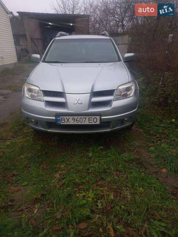 Внедорожник / Кроссовер Mitsubishi Outlander 2008 в Полонном фото 4 Внедорожник / Кроссовер Mitsubishi Outlander 2008 в Полонном