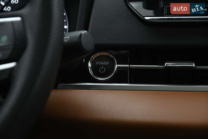 Позашляховик / Кросовер Mitsubishi Outlander 2023 в Бердичеві