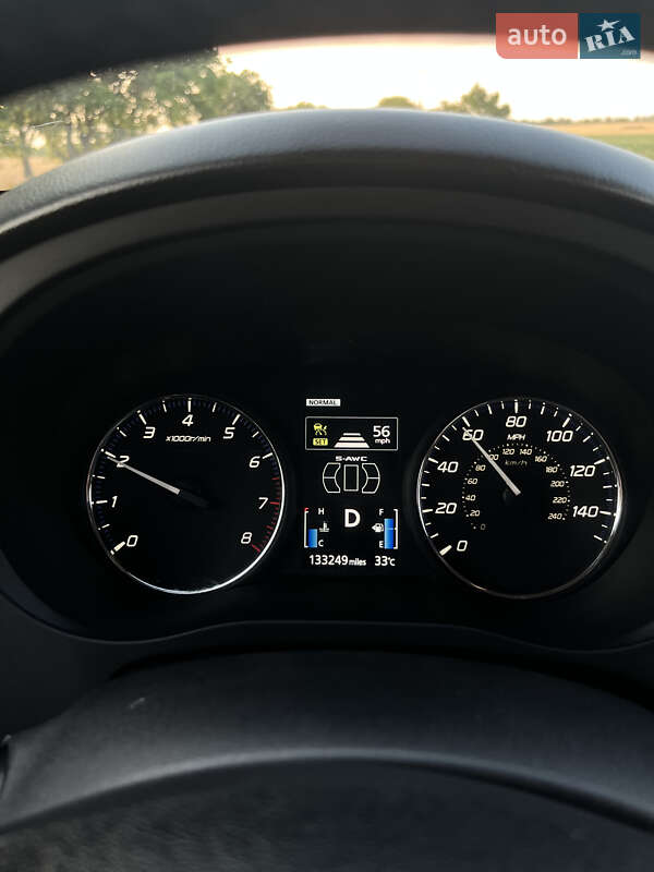 Внедорожник / Кроссовер Mitsubishi Outlander 2013 в Одессе