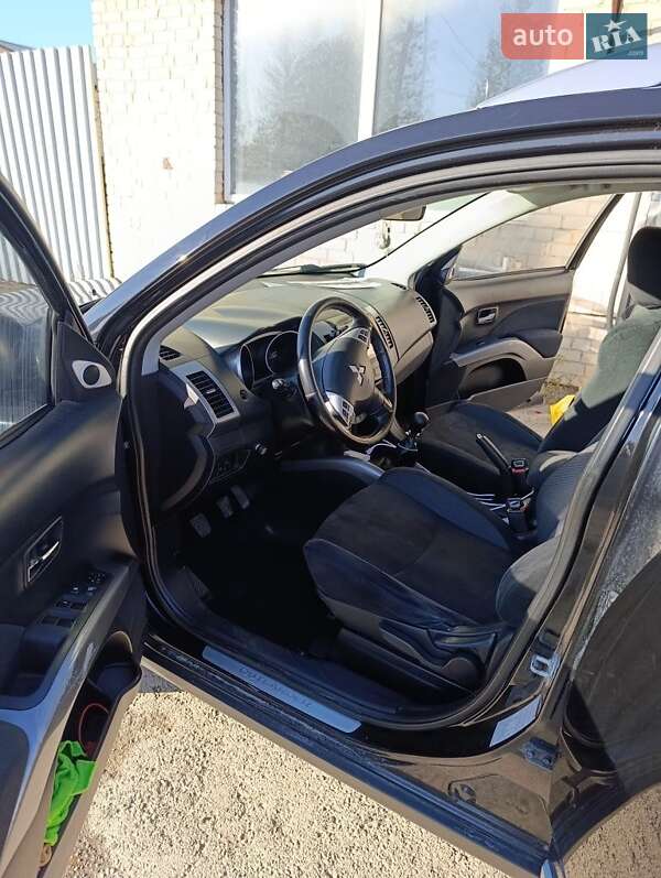 Позашляховик / Кросовер Mitsubishi Outlander 2008 в Бучачі фото 7 Позашляховик / Кросовер Mitsubishi Outlander 2008 в Бучачі