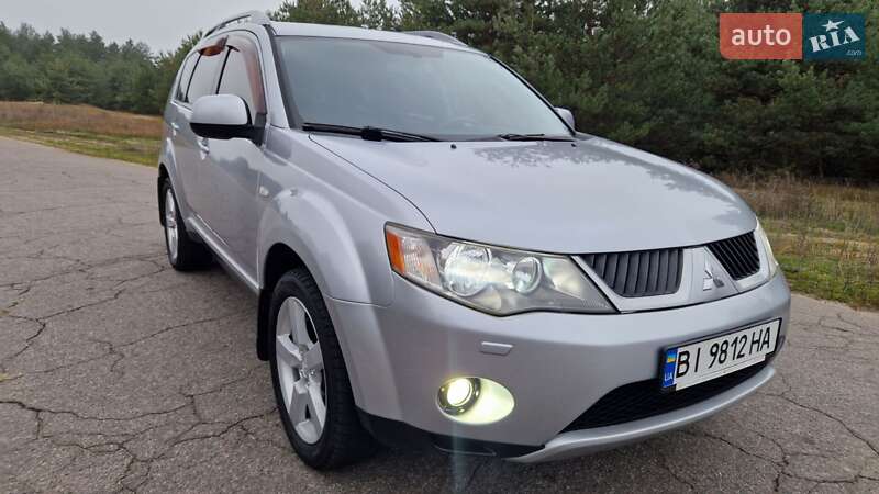 Внедорожник / Кроссовер Mitsubishi Outlander 2007 в Кременчуге