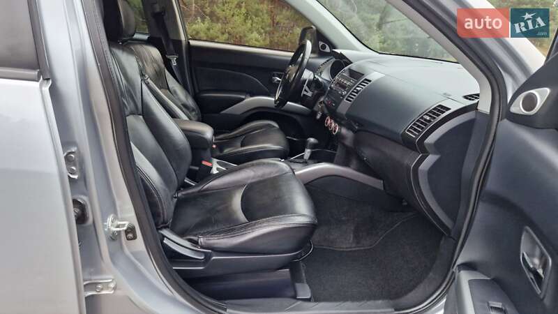 Внедорожник / Кроссовер Mitsubishi Outlander 2007 в Кременчуге