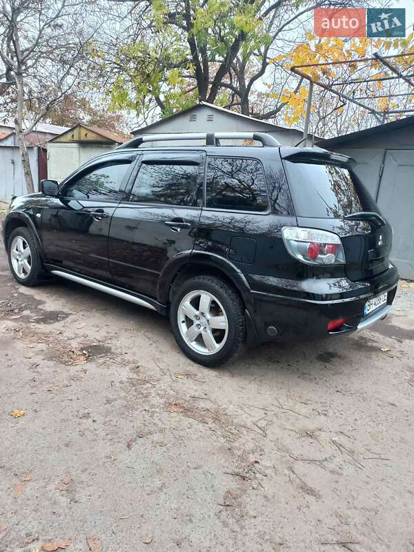 Внедорожник / Кроссовер Mitsubishi Outlander 2006 в Одессе фото 4 Внедорожник / Кроссовер Mitsubishi Outlander 2006 в Одессе