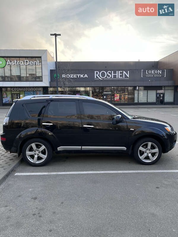 Позашляховик / Кросовер Mitsubishi Outlander 2008 в Ніжині фото 8 Позашляховик / Кросовер Mitsubishi Outlander 2008 в Ніжині