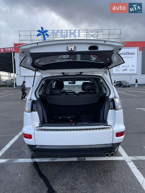 Позашляховик / Кросовер Mitsubishi Outlander 2010 в Рівному фото 18 Позашляховик / Кросовер Mitsubishi Outlander 2010 в Рівному