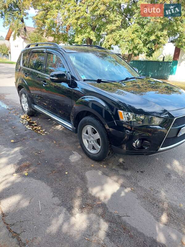 Внедорожник / Кроссовер Mitsubishi Outlander 2011 в Кременчуге фото 7 Внедорожник / Кроссовер Mitsubishi Outlander 2011 в Кременчуге