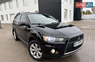 Внедорожник / Кроссовер Mitsubishi Outlander 2012 в Киеве