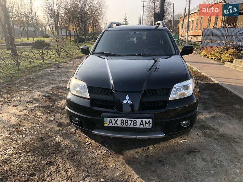 Внедорожник / Кроссовер Mitsubishi Outlander 2007 в Харькове