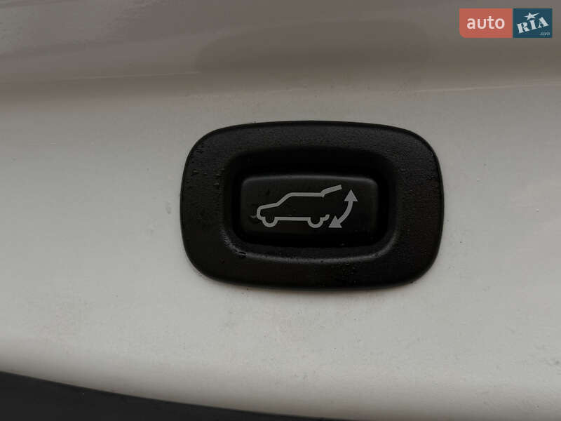 Позашляховик / Кросовер Mitsubishi Outlander 2019 в Запоріжжі