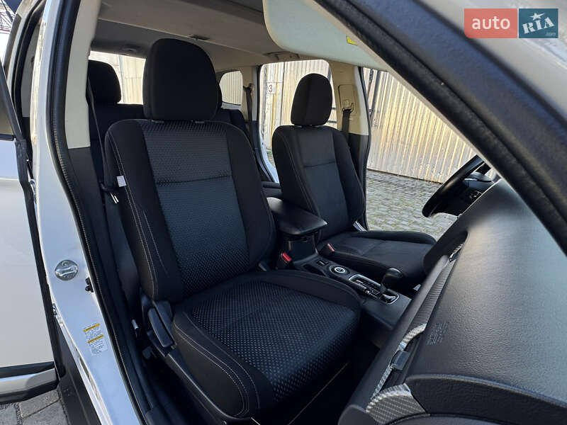 Позашляховик / Кросовер Mitsubishi Outlander 2016 в Ковелі фото 50 Позашляховик / Кросовер Mitsubishi Outlander 2016 в Ковелі