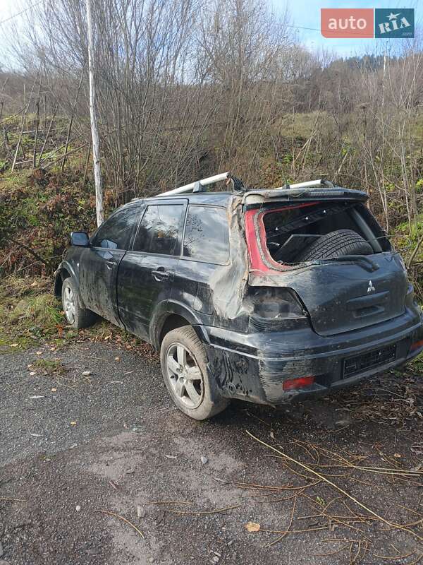 Mitsubishi Outlander 2008