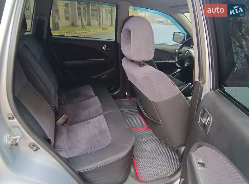 Внедорожник / Кроссовер Mitsubishi Outlander 2005 в Николаеве