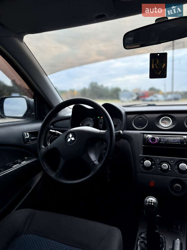 Позашляховик / Кросовер Mitsubishi Outlander 2008 в Новояворівську фото 20 Позашляховик / Кросовер Mitsubishi Outlander 2008 в Новояворівську