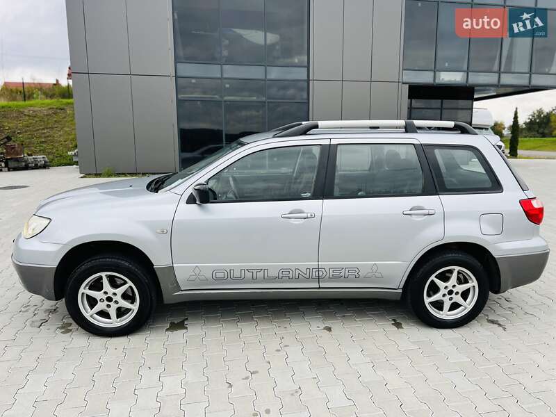 Позашляховик / Кросовер Mitsubishi Outlander 2006 в Чернівцях фото 12 Позашляховик / Кросовер Mitsubishi Outlander 2006 в Чернівцях
