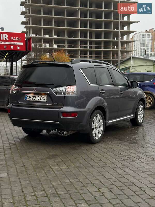 Позашляховик / Кросовер Mitsubishi Outlander 2012 в Чернівцях