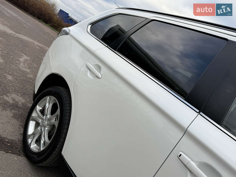 Внедорожник / Кроссовер Mitsubishi Outlander 2014 в Трускавце