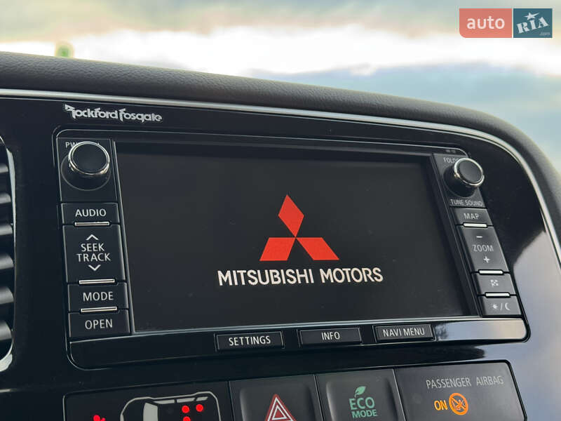 Внедорожник / Кроссовер Mitsubishi Outlander 2014 в Трускавце