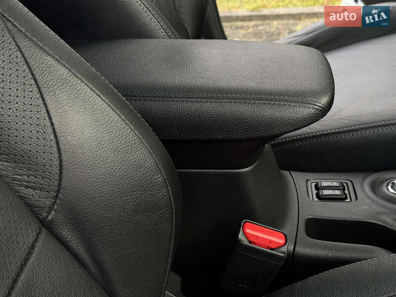 Внедорожник / Кроссовер Mitsubishi Outlander 2014 в Трускавце