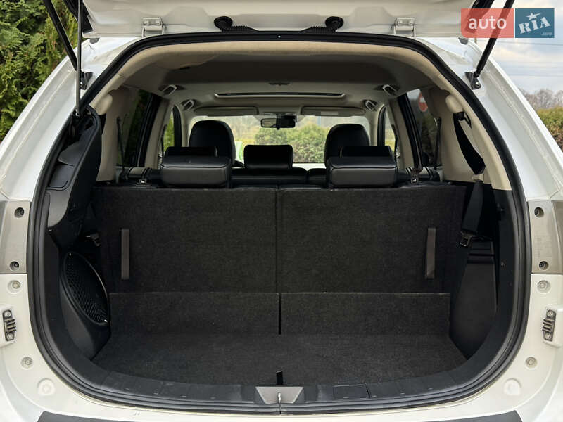 Внедорожник / Кроссовер Mitsubishi Outlander 2014 в Трускавце