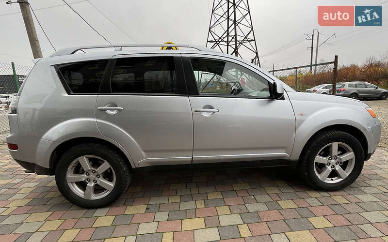 Позашляховик / Кросовер Mitsubishi Outlander 2007 в Стрию