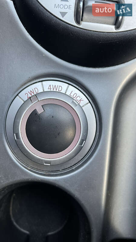 Внедорожник / Кроссовер Mitsubishi Outlander 2012 в Тернополе