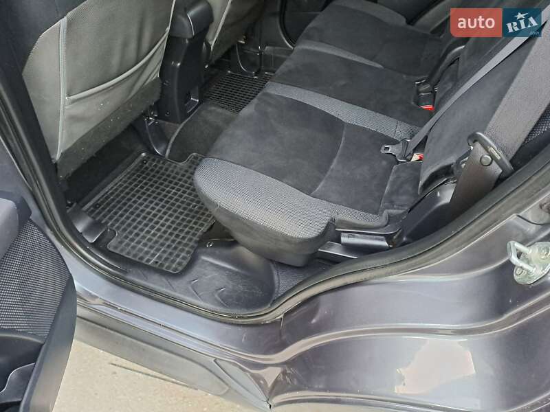 Внедорожник / Кроссовер Mitsubishi Outlander 2009 в Запорожье