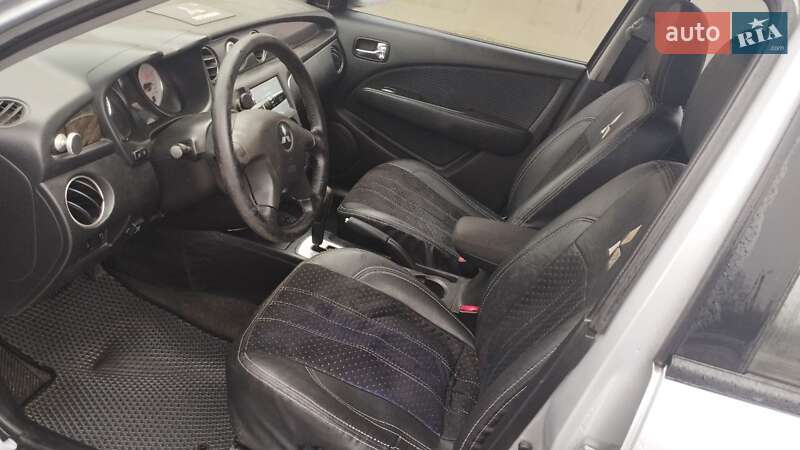 Позашляховик / Кросовер Mitsubishi Outlander 2007 в Полтаві