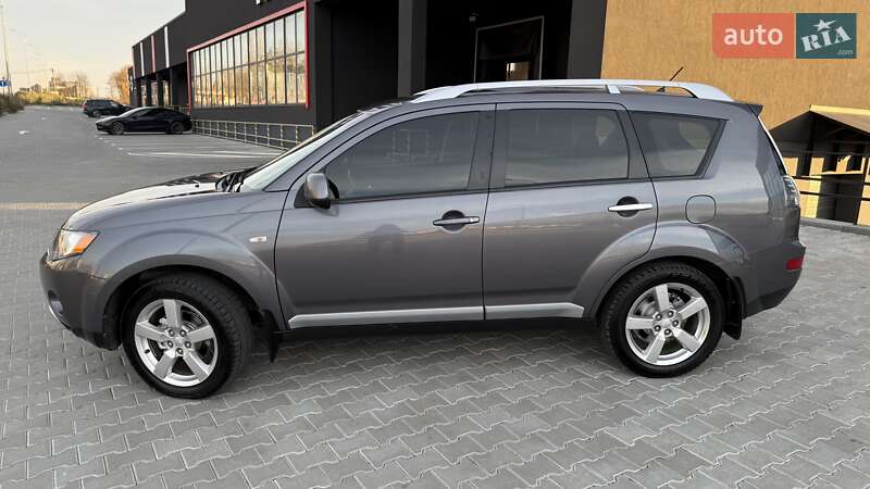 Внедорожник / Кроссовер Mitsubishi Outlander 2008 в Тернополе