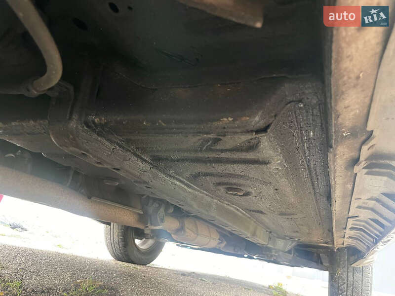 Внедорожник / Кроссовер Mitsubishi Outlander 2003 в Киеве фото 31 Внедорожник / Кроссовер Mitsubishi Outlander 2003 в Киеве