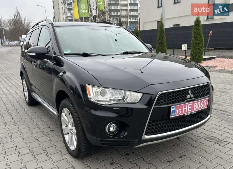 Позашляховик / Кросовер Mitsubishi Outlander 2011 в Луцьку фото 2 Позашляховик / Кросовер Mitsubishi Outlander 2011 в Луцьку