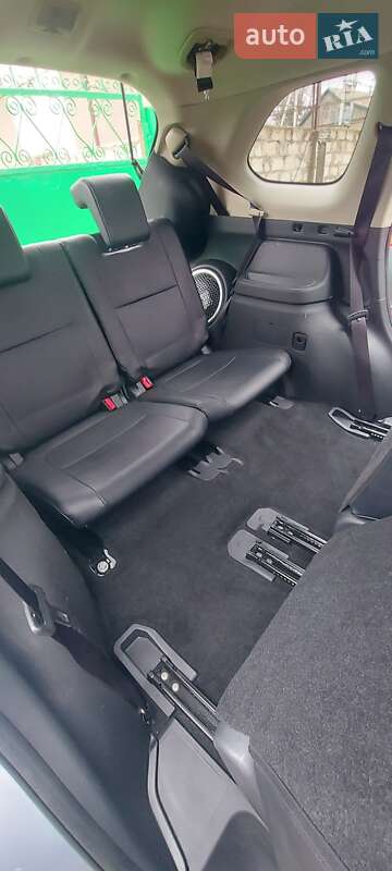 Внедорожник / Кроссовер Mitsubishi Outlander 2012 в Белгороде-Днестровском