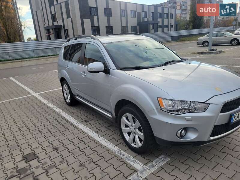 Mitsubishi Outlander 2011 Mitsubishi Outlander 2011