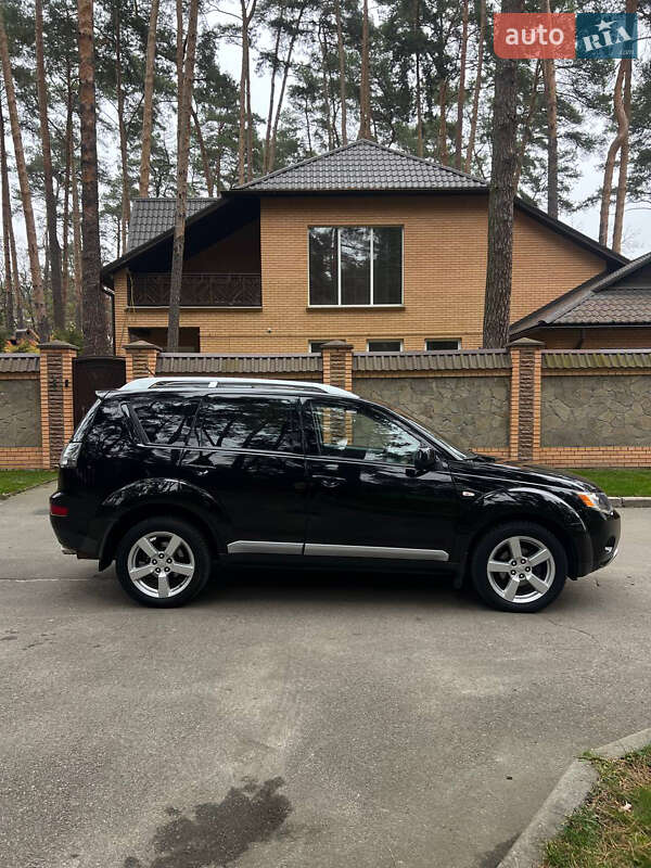 Внедорожник / Кроссовер Mitsubishi Outlander 2008 в Чернигове