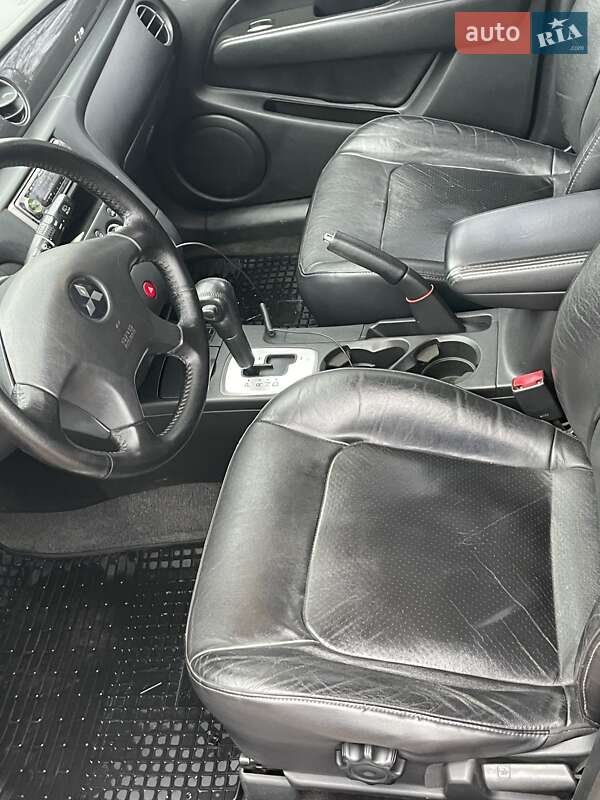 Внедорожник / Кроссовер Mitsubishi Outlander 2007 в Чугуеве фото 18 Внедорожник / Кроссовер Mitsubishi Outlander 2007 в Чугуеве