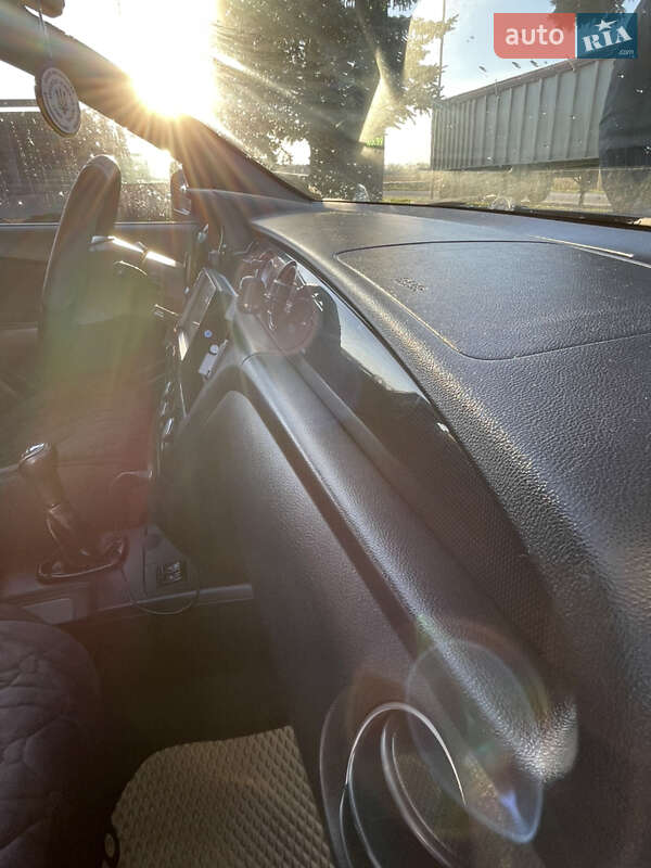 Позашляховик / Кросовер Mitsubishi Outlander 2008 в Буську