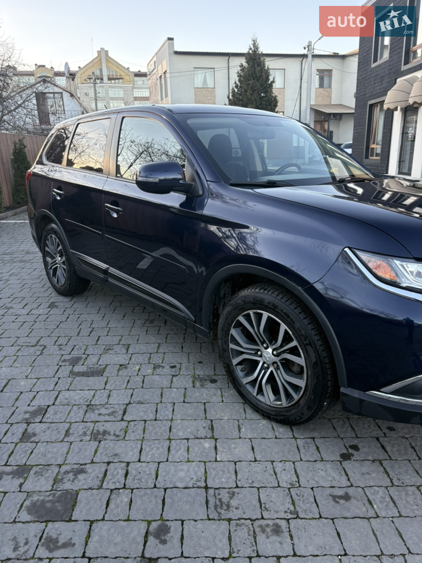 2015 Mitsubishi Outlander - мініатюра 8