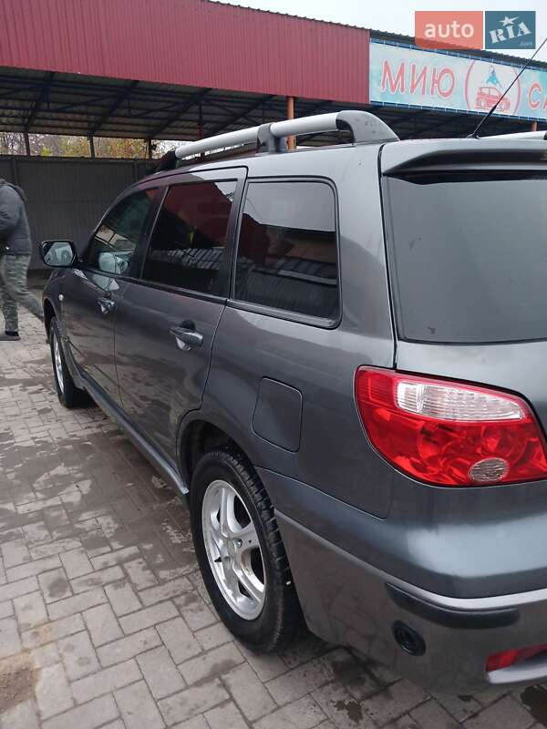 Внедорожник / Кроссовер Mitsubishi Outlander 2007 в Шаргороде фото 5 Внедорожник / Кроссовер Mitsubishi Outlander 2007 в Шаргороде