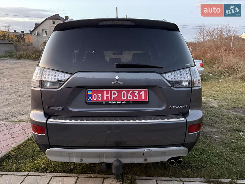 Позашляховик / Кросовер Mitsubishi Outlander 2008 в Кременці