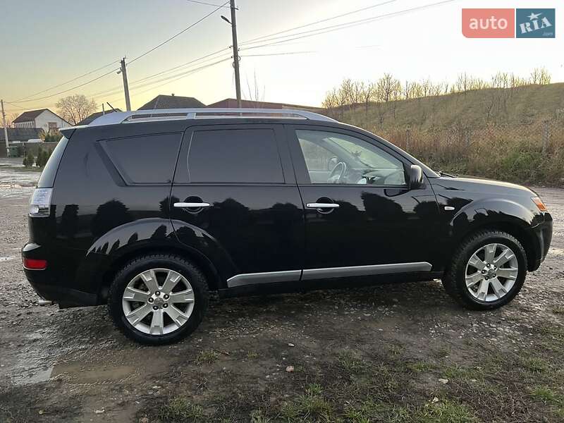 Позашляховик / Кросовер Mitsubishi Outlander 2008 в Чернівцях фото 8 Позашляховик / Кросовер Mitsubishi Outlander 2008 в Чернівцях