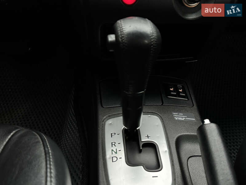 Внедорожник / Кроссовер Mitsubishi Outlander 2006 в Дрогобыче