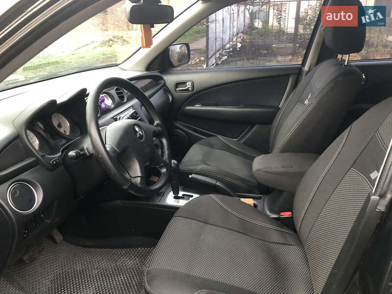 Позашляховик / Кросовер Mitsubishi Outlander 2007 в Харкові