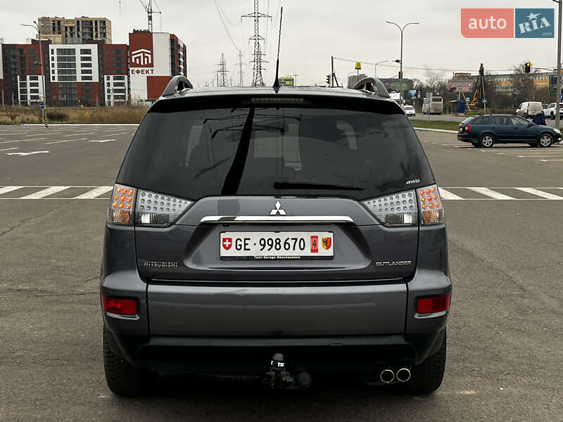 Внедорожник / Кроссовер Mitsubishi Outlander 2012 в Луцке фото 7 Внедорожник / Кроссовер Mitsubishi Outlander 2012 в Луцке