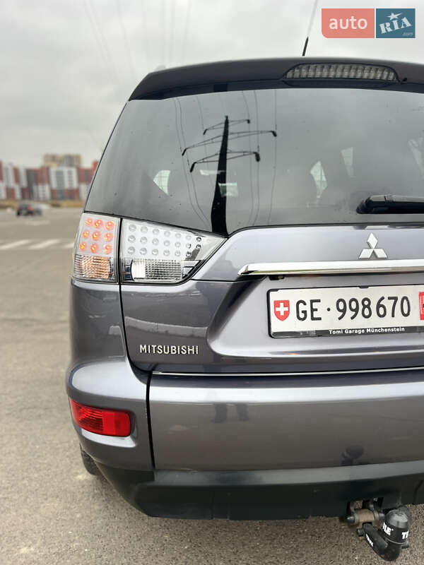 Внедорожник / Кроссовер Mitsubishi Outlander 2012 в Луцке фото 16 Внедорожник / Кроссовер Mitsubishi Outlander 2012 в Луцке