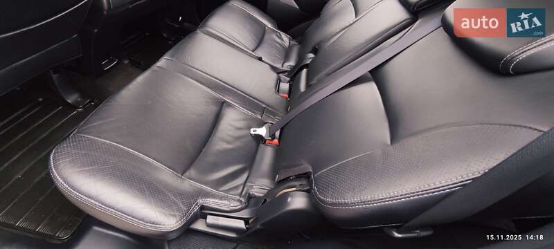 Внедорожник / Кроссовер Mitsubishi Outlander 2009 в Киеве